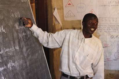 George, teaching about the UN and ZImbabwe to Grade 7s